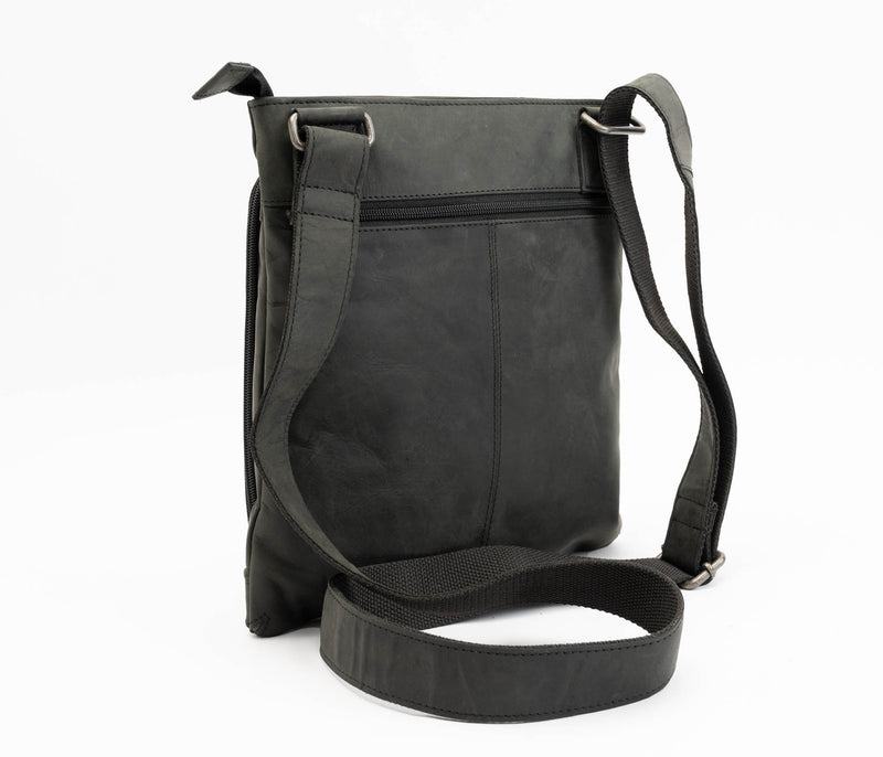 Avenue Hunter Leather Sling Bag Black