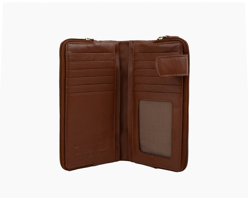 Avenue Zelia ‘ZED’ Leather Large Wallet Cognac