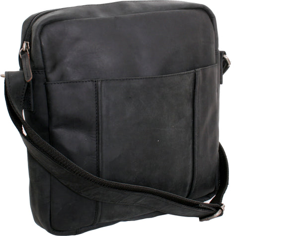 Avenue The Hunter Leather Shoulder Bag Black