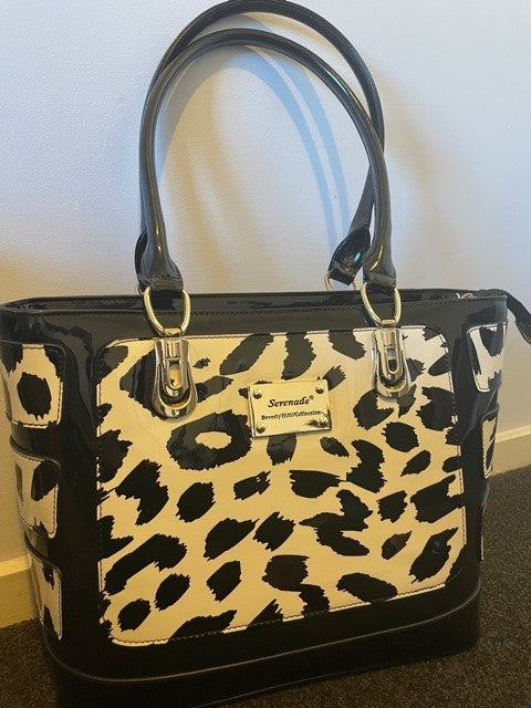 Serenade Beverly Hills Collection Black and White Print Leather handbag