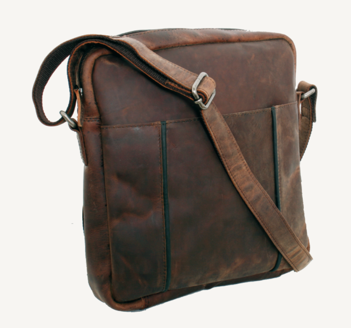 Avenue The Hunter Leather Shoulder Bag Brown